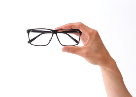 近视眼镜会越戴越近视吗?